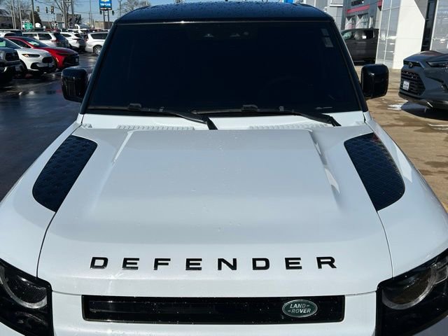 Used 2022 Land Rover Defender 90 V8 image 18