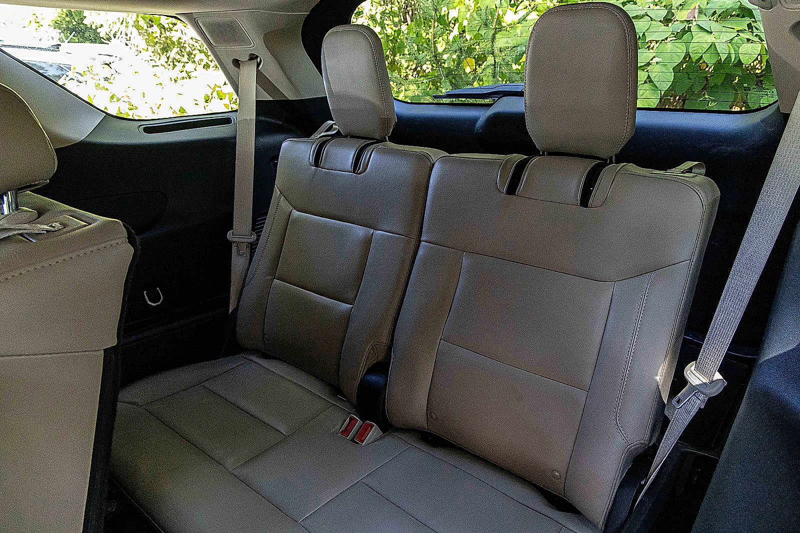 Used 2023 Ford Explorer Limited image 23