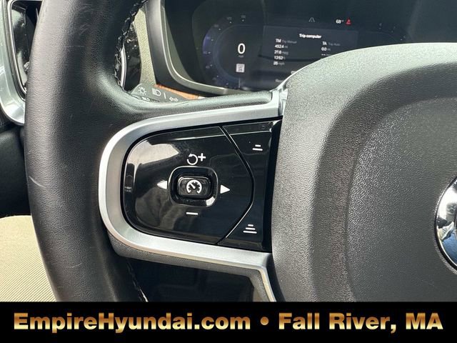 Used 2025 Volvo V60 B5 Cross Country Plus AWD/4WD image 31