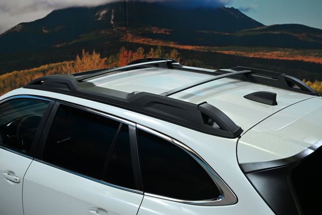 Certified 2025 Subaru Outback Limited image 17