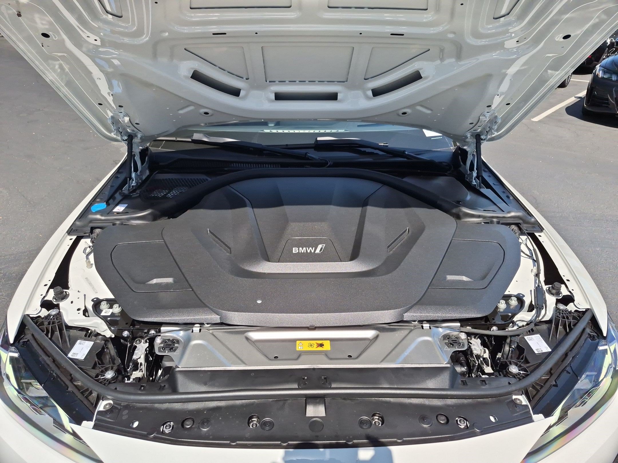 New 2026 BMW i4 eDrive40 w/ Premium Package RWD image 35