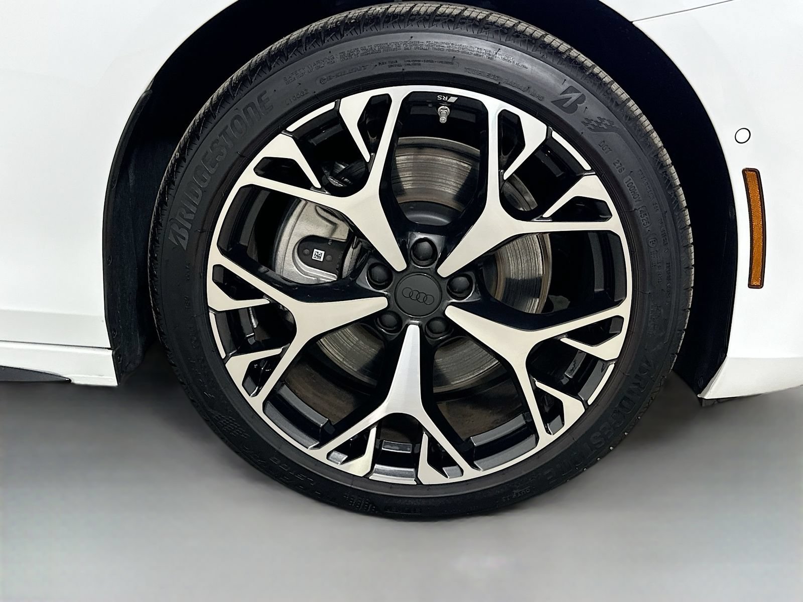 New 2026 Audi A6 Premium Plus AWD/4WD image 11