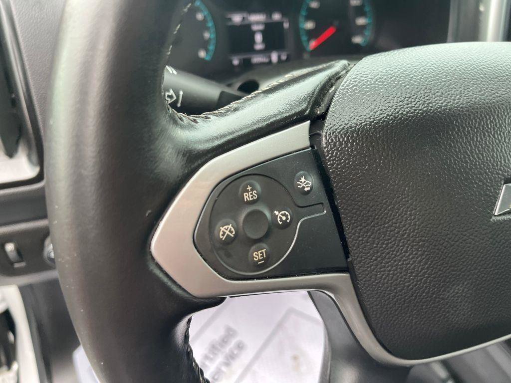 Used 2022 Chevrolet Colorado LT w/ Fleet Safety Package image 11