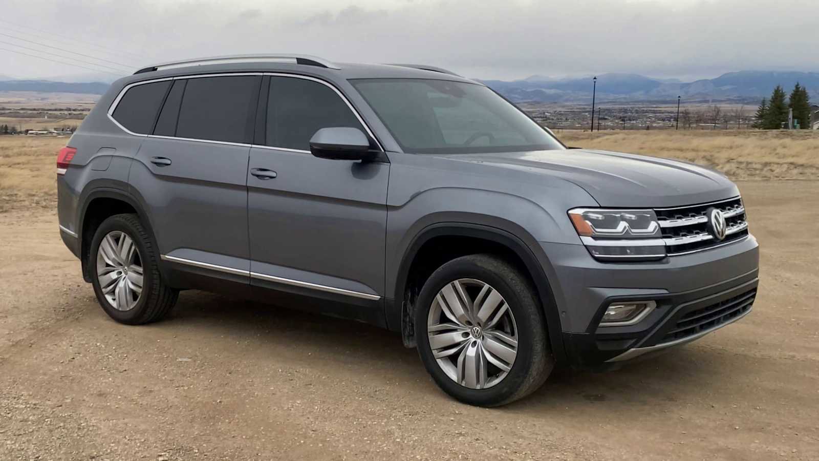 Used 2019 Volkswagen Atlas SEL Premium image 2