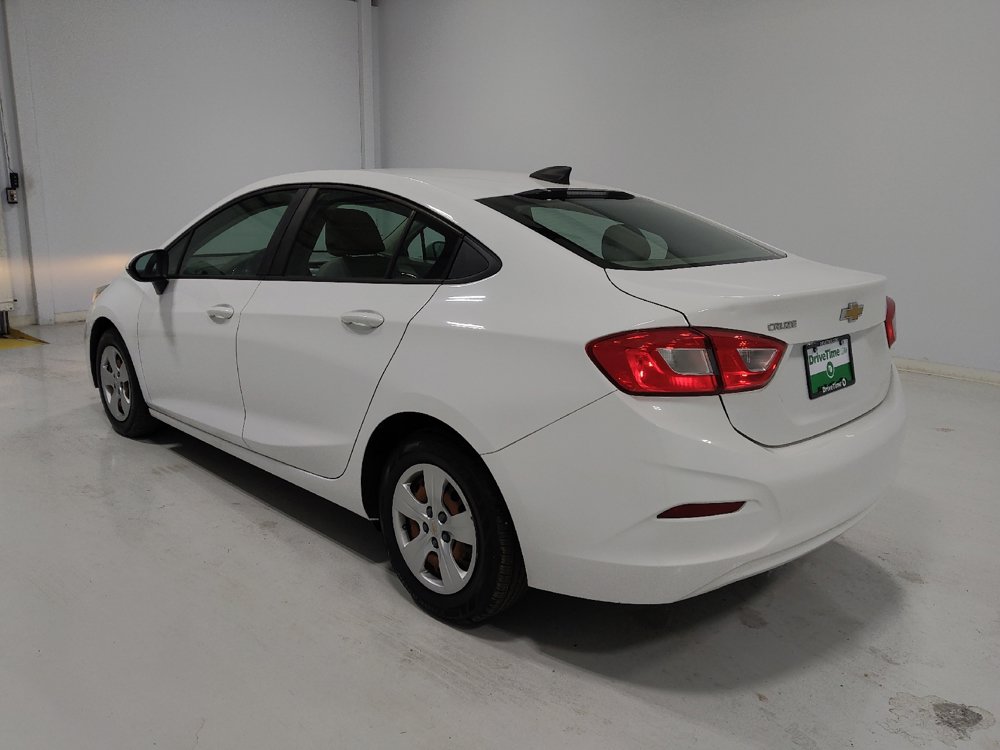 Used 2018 Chevrolet Cruze LS FWD image 5