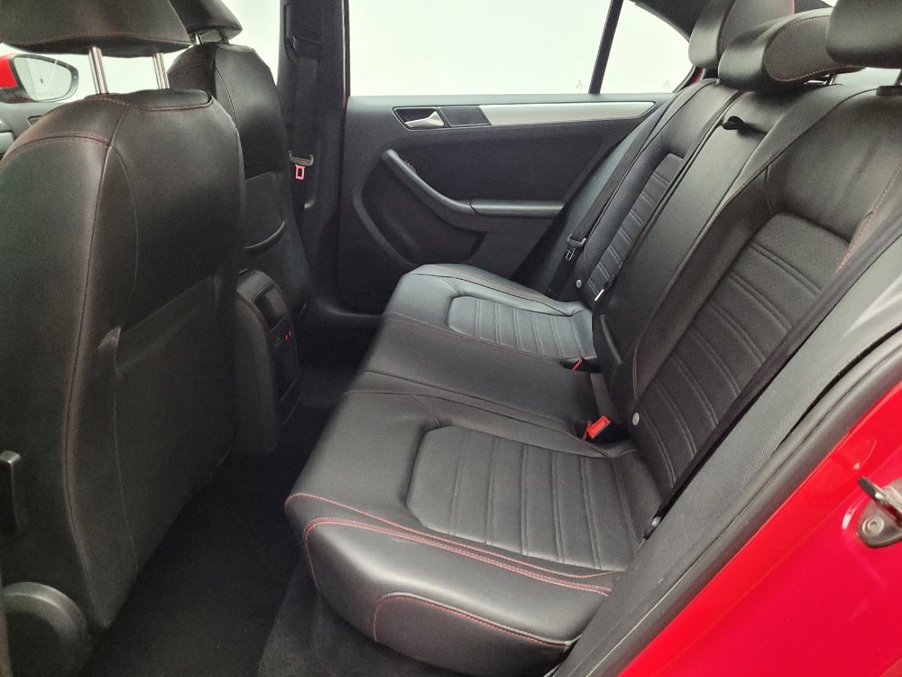Used 2014 Volkswagen Jetta GLI Autobahn FWD image 18