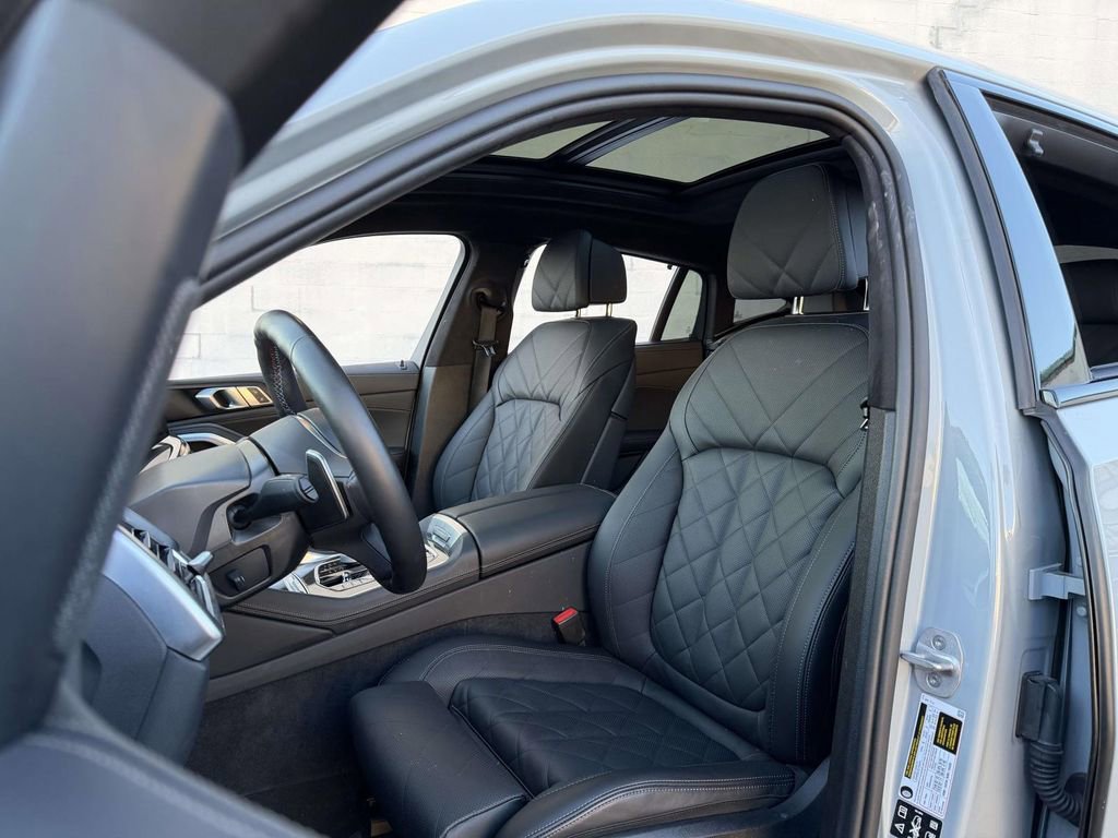 Used 2026 BMW X6 M60i image 26
