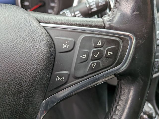 Used 2019 Chevrolet Equinox LT image 18