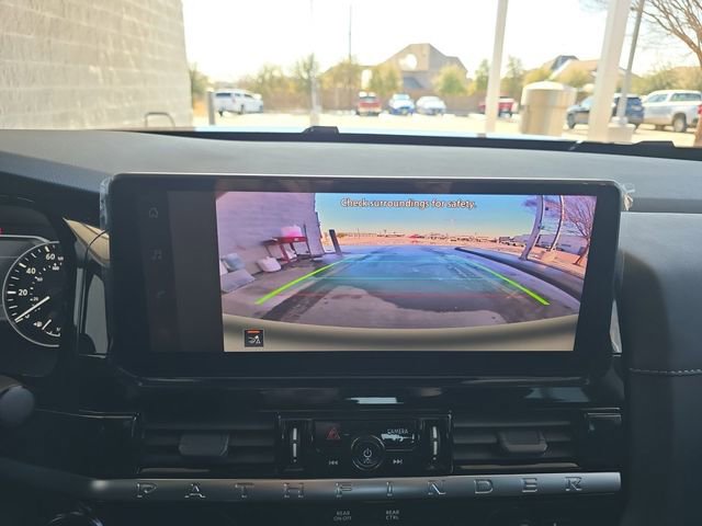 New 2026 Nissan Pathfinder SV image 9