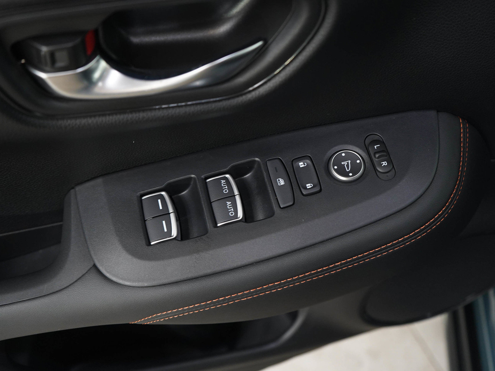 Used 2024 Honda HR-V Sport image 19