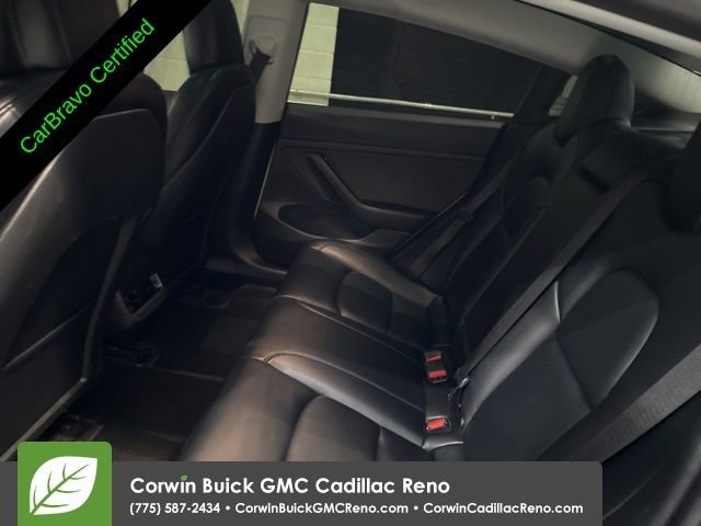Used 2022 Tesla Model 3 Performance image 23