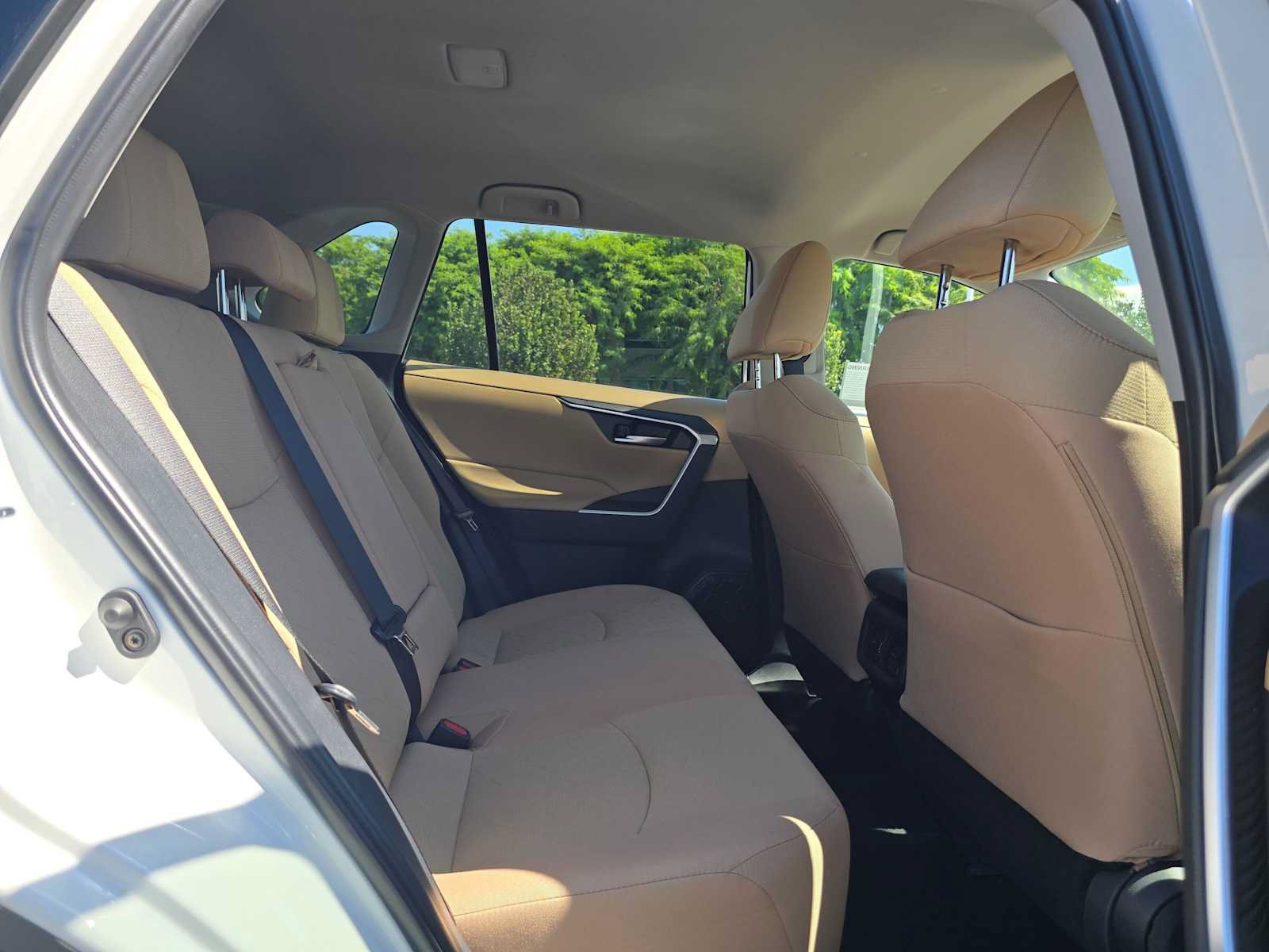 Certified 2025 Toyota RAV4 XLE FWD image 12