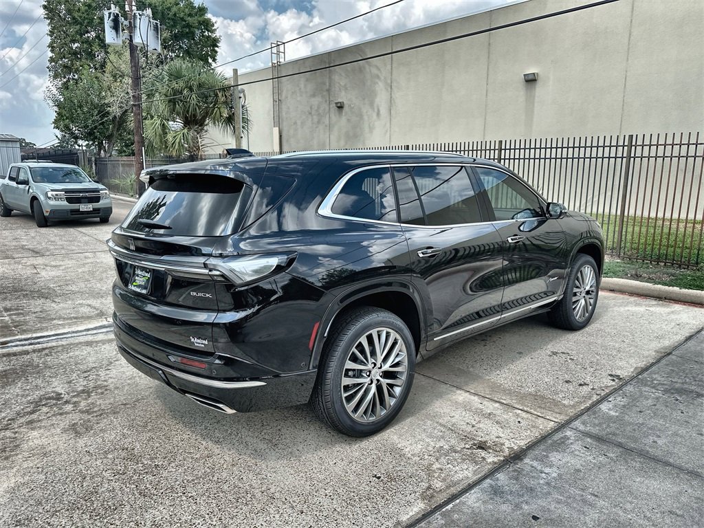 New 2026 Buick Enclave Avenir w/ Super Cruise Package image 11