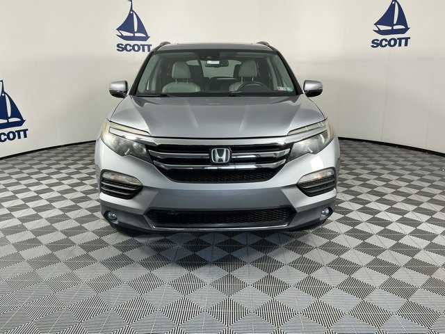 Used 2016 Honda Pilot Elite image 2