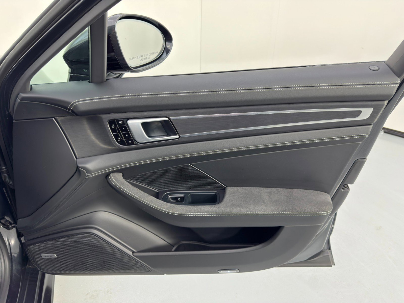 Used 2019 Porsche Panamera GTS image 47