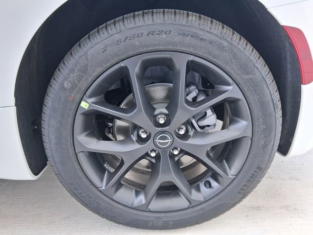 New 2026 Chrysler Pacifica Select w/ S Appearance Package image 30