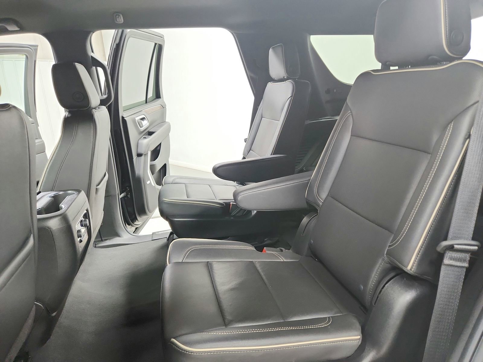 Used 2024 Chevrolet Tahoe Premier image 38
