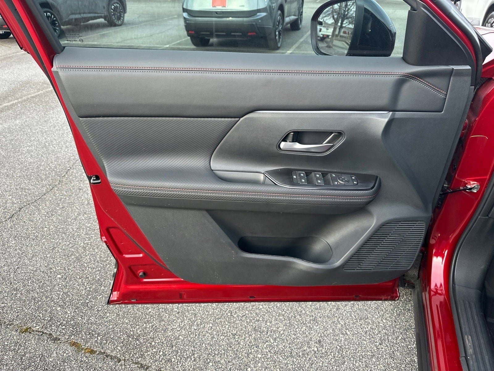 New 2026 Nissan Kicks SR w/ SR Premium Package image 10