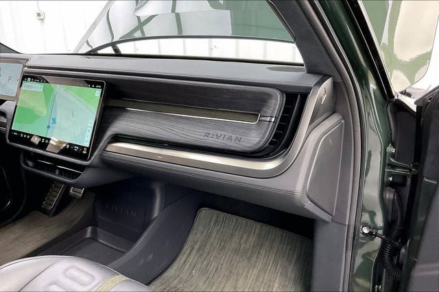 Used 2023 Rivian R1S Adventure AWD/4WD image 18