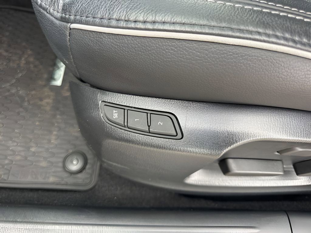 Used 2025 MAZDA CX-5 AWD 2.5 S w/ Preferred Package image 11