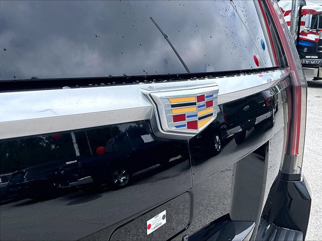 Used 2015 Cadillac Escalade Premium AWD/4WD image 9