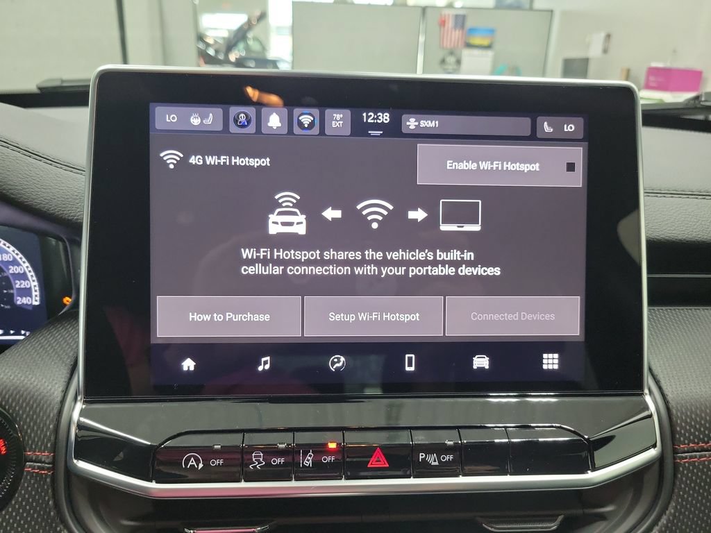 New 2026 Jeep Compass Trailhawk AWD/4WD image 31