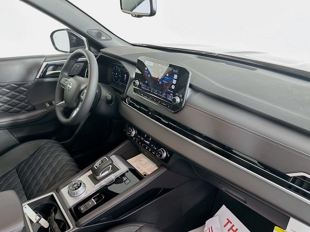 New 2026 Nissan Rogue Platinum AWD/4WD image 39