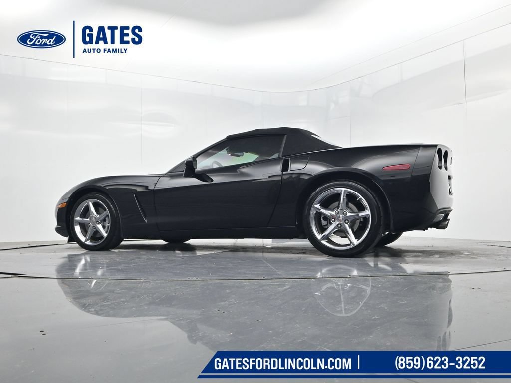Used 2011 Chevrolet Corvette Convertible w/ Preferred Equipment Group RWD image 37