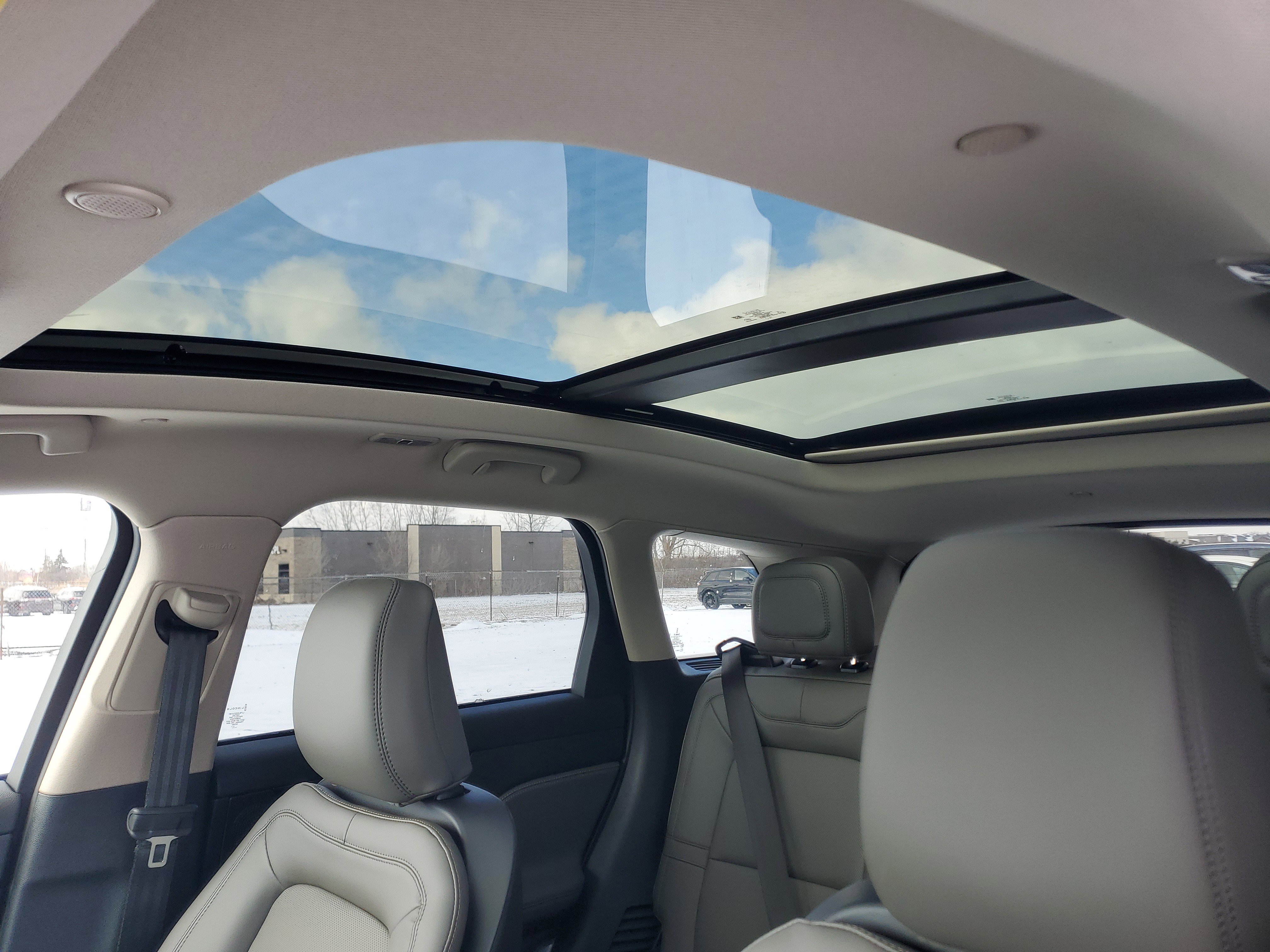 New 2026 Lincoln Corsair Premiere image 11