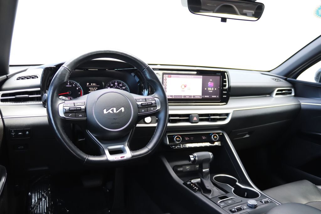 Used 2022 Kia K5 GT-Line w/ GT-Line Awd Premium Package image 3