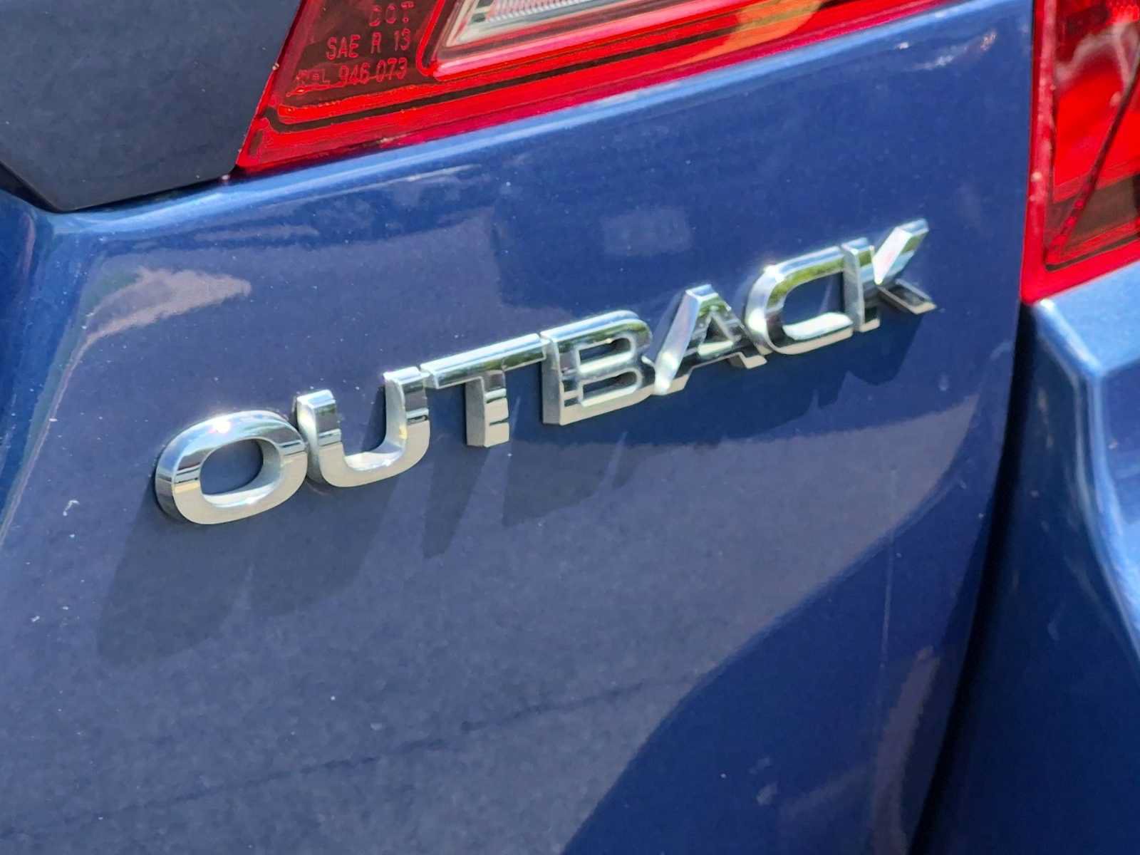 Used 2019 Subaru Outback 2.5i Limited w/ Popular Package #2 AWD/4WD image 13