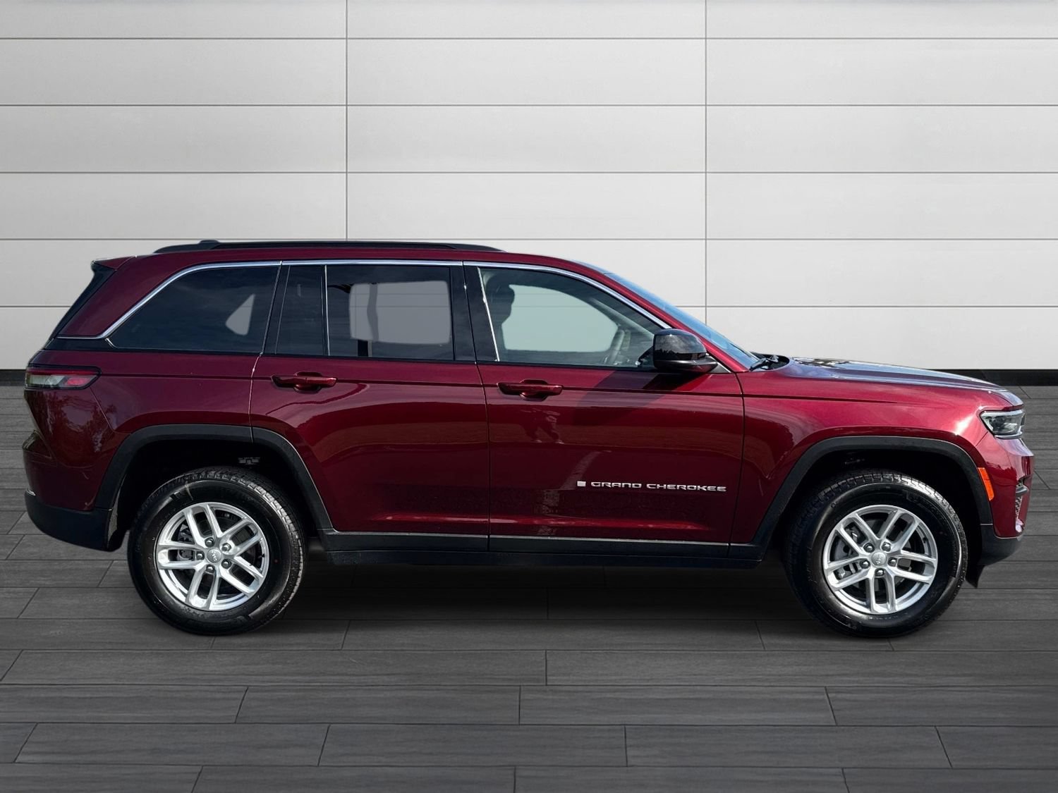 New 2026 Jeep Grand Cherokee Laredo X AWD/4WD image 3