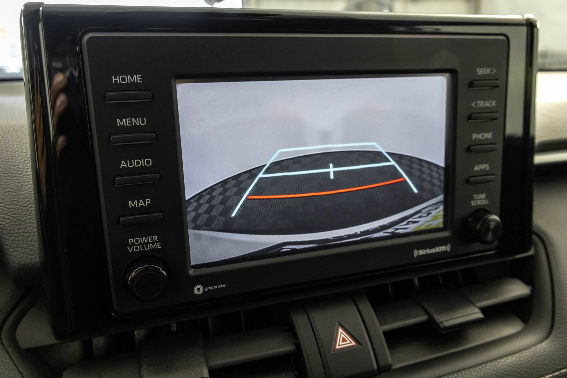 Used 2022 Toyota RAV4 LE AWD/4WD image 8