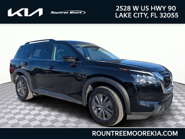 Used 2025 Nissan Pathfinder SV