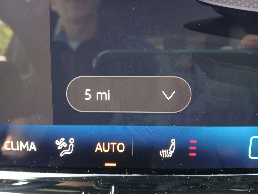 New 2026 Volkswagen ID.4 Pro AWD/4WD image 16