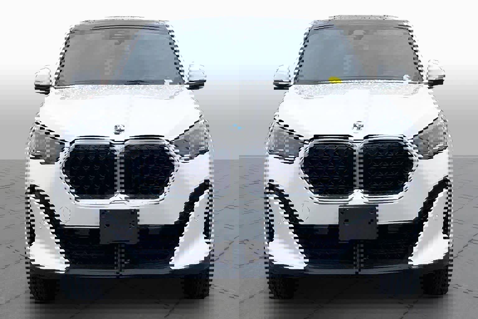 Used 2025 BMW X2 xDrive28i image 3