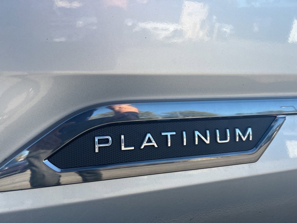 Used 2025 Toyota Tundra Platinum image 5