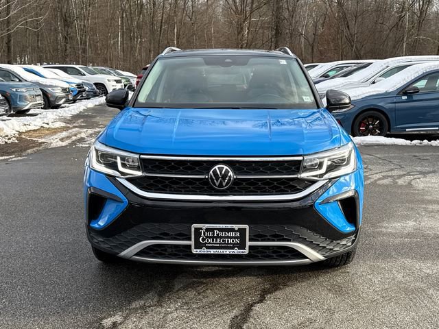 Certified 2023 Volkswagen Taos SEL image 6