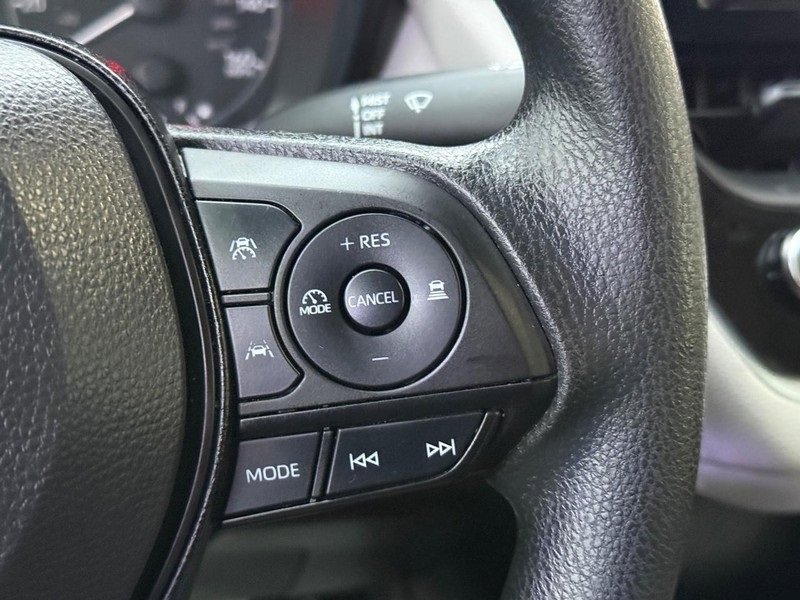 Used 2023 Toyota Corolla LE w/ LE Premium Package image 21