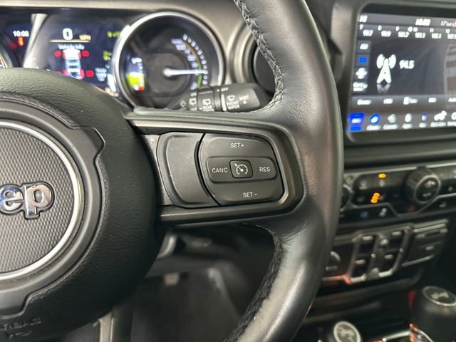 Used 2023 Jeep Wrangler Unlimited w/ Cold Weather Group image 16