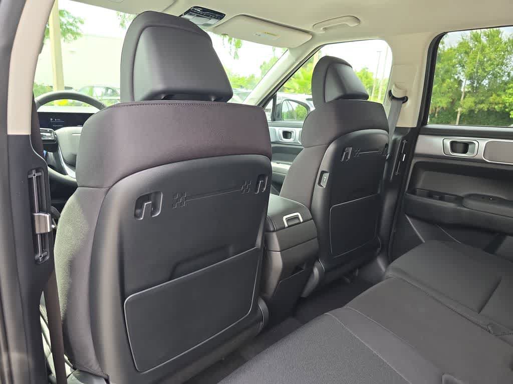 New 2026 Hyundai Santa Fe SE FWD image 18