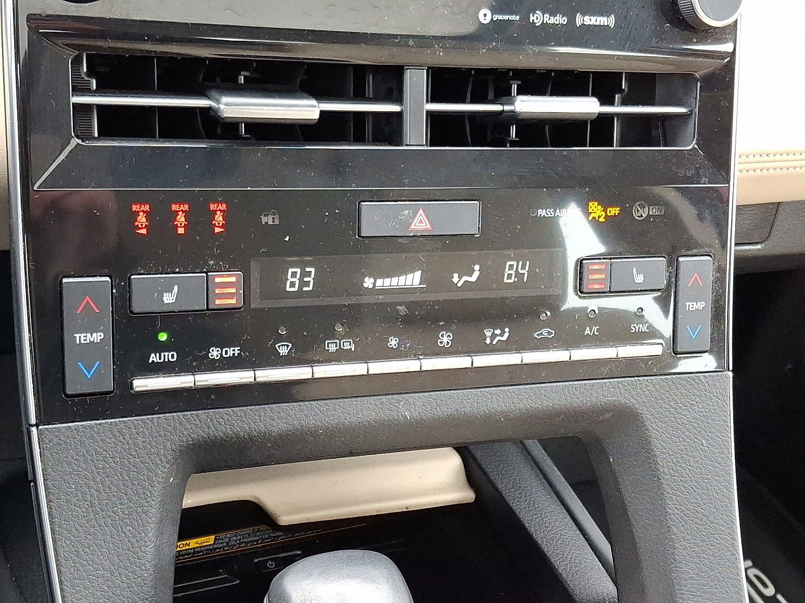 Used 2021 Toyota Avalon XLE image 17