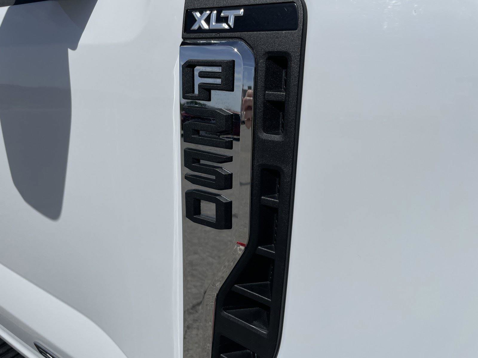 Used 2024 Ford F250 XLT w/ FX4 Off-Road Package AWD/4WD image 35