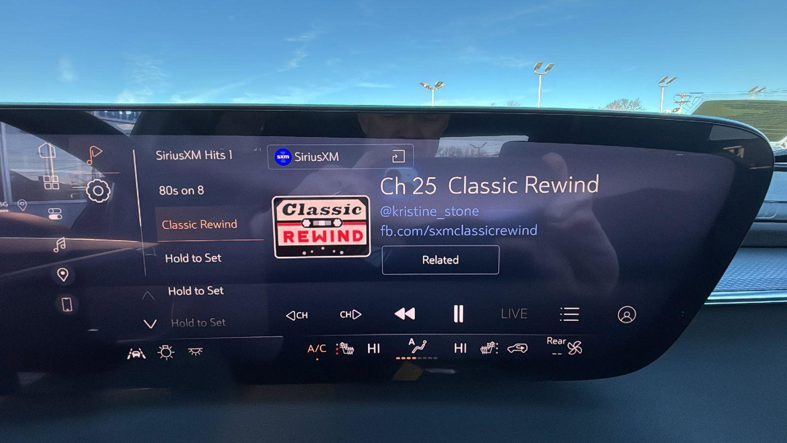 New 2025 Buick Enclave Sport Touring w/ Power Package image 18