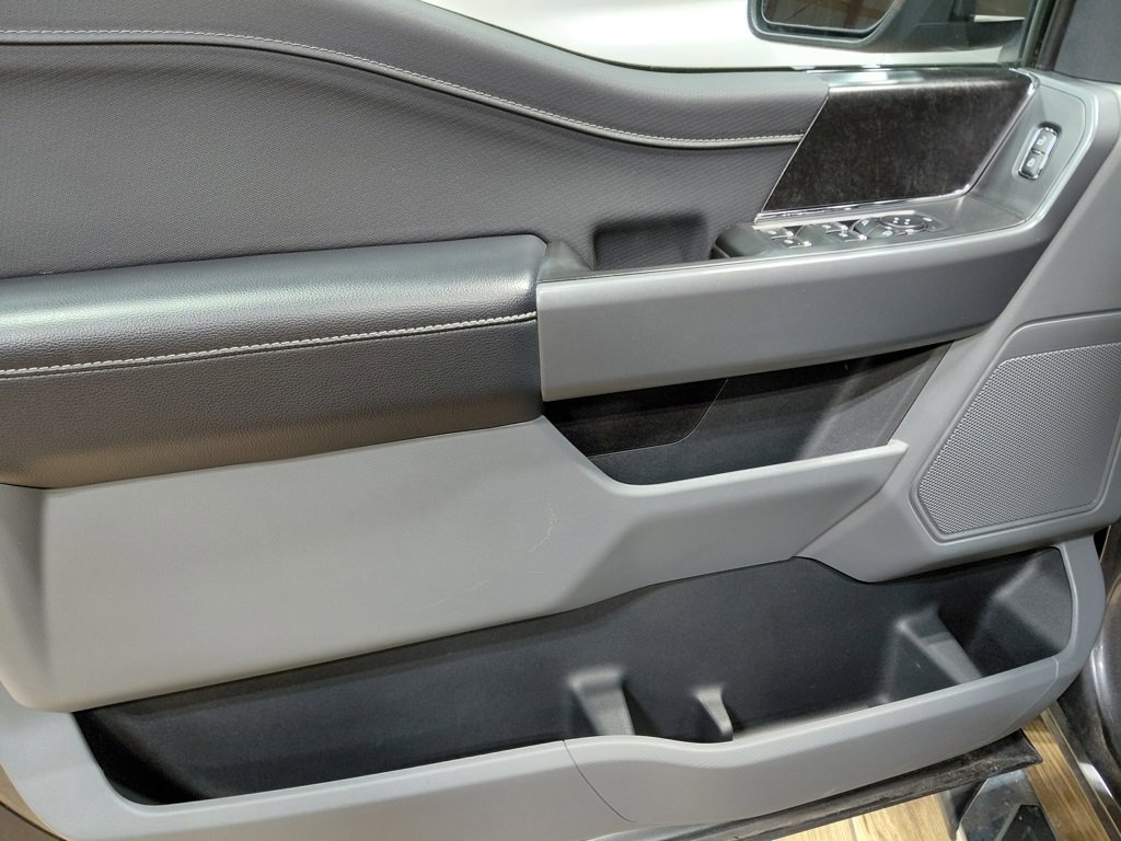 Certified 2022 Ford F150 XLT w/ Equipment Group 302A High image 41