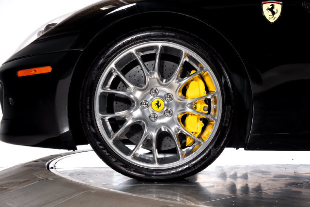 Used 2010 Ferrari 599 GTB Fiorano RWD image 19