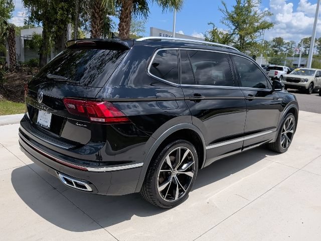 Used 2022 Volkswagen Tiguan SEL R-Line AWD/4WD image 6