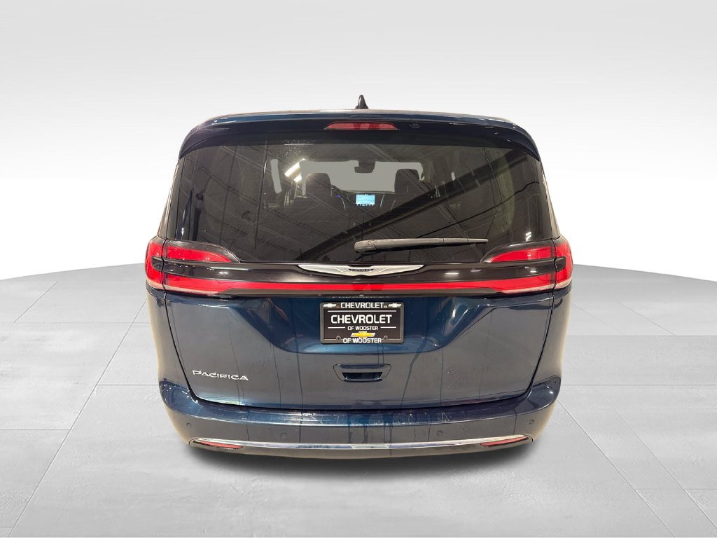Used 2023 Chrysler Pacifica Touring-L FWD image 51