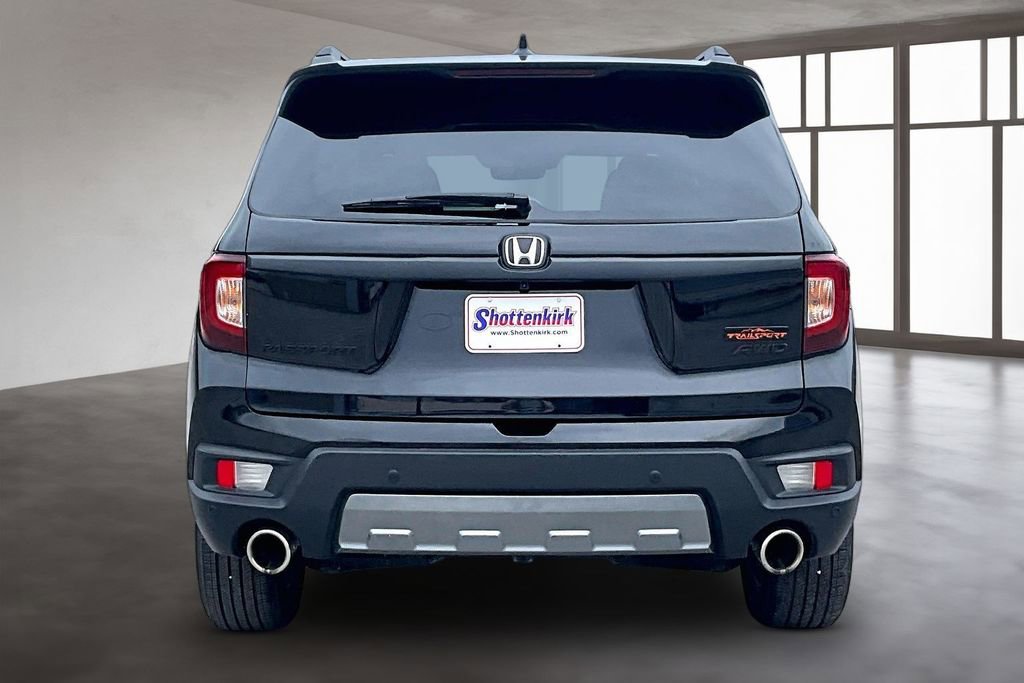 Used 2023 Honda Passport TrailSport image 5