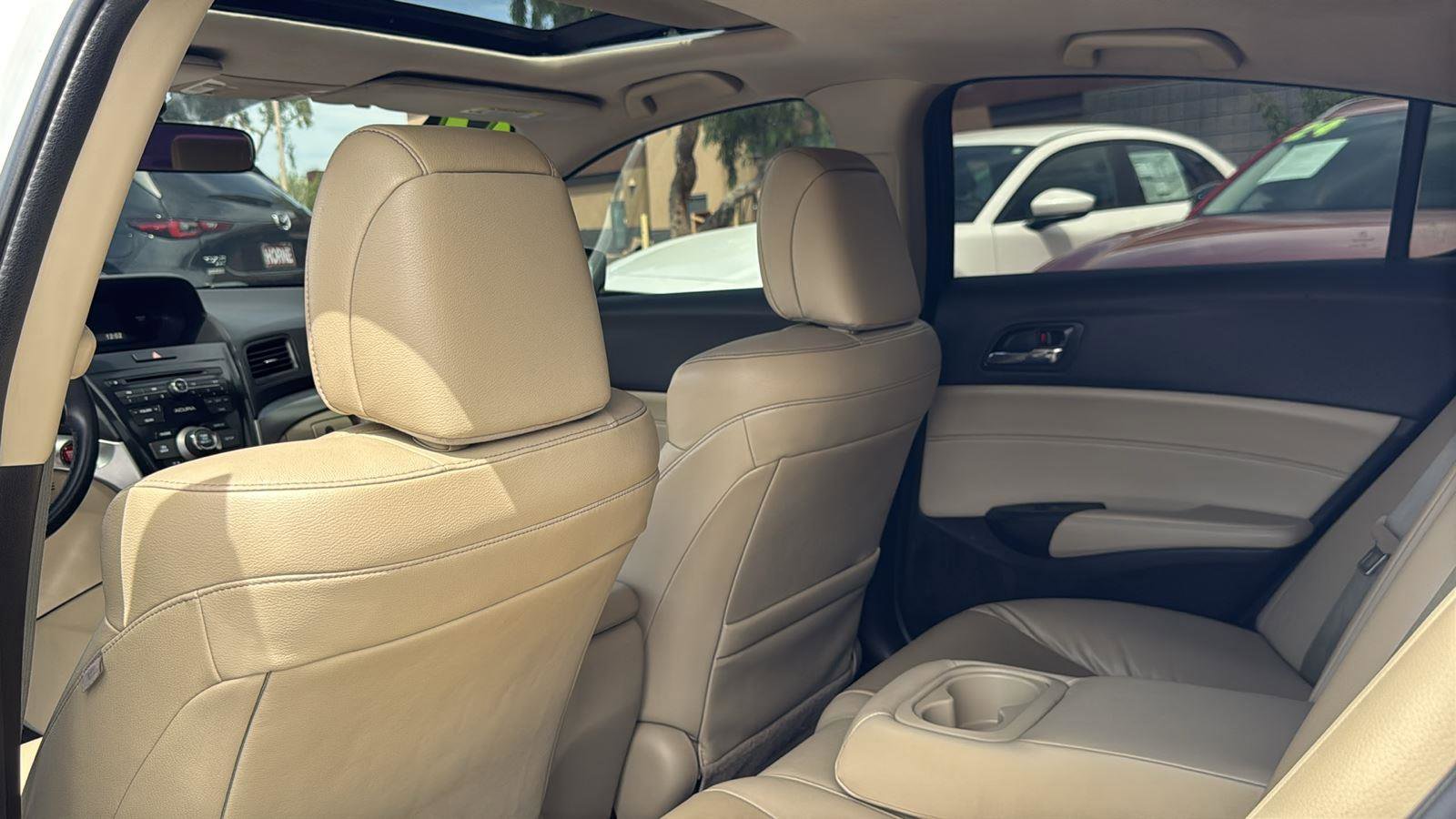 Used 2017 Acura ILX FWD image 25